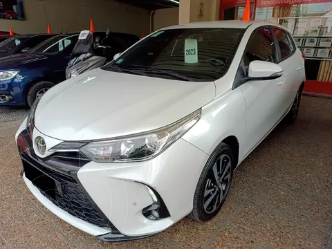 Toyota Yaris 1.5 XLS Pack CVT usado (2023) color Blanco precio u$s22.000