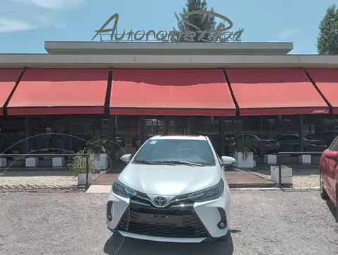Toyota Yaris YARIS 1.5 5 PTAS XLS CVT usado (2025) color Blanco precio u$s28.500