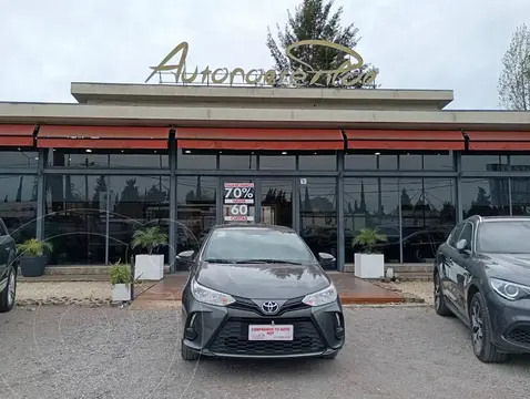 Toyota Yaris YARIS 1.5 5 PTAS XS usado (2024) color Gris precio $29.000.000
