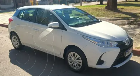 Toyota Yaris 1.5 XS usado (2025) color Blanco precio $27.500.000