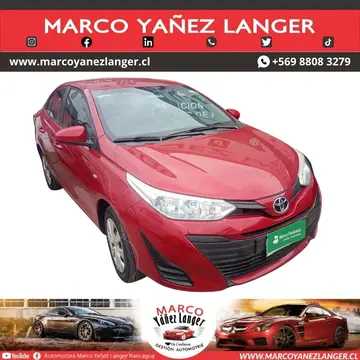Toyota Yaris 1.5L GLi usado (2021) color Rojo precio $9.690.000