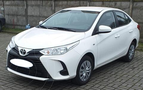 Toyota Yaris 1.5L GLi usado (2022) color Blanco precio $14.900.000