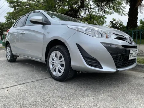 Toyota Yaris 1.5L usado (2020) color Plata precio u$s18.600
