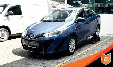 Toyota Yaris 5P 1.5L Core usado (2018) color Azul precio $229,900