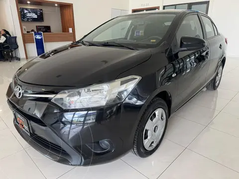 Toyota Yaris 5P 1.5L Core usado (2017) color Negro precio $205,000