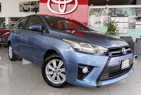 Toyota Yaris 5P 1.5L S Aut usado (2017) color Azul precio $215,000