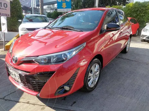 Toyota Yaris 5P 1.5L S usado (2019) color Rojo precio $276,000