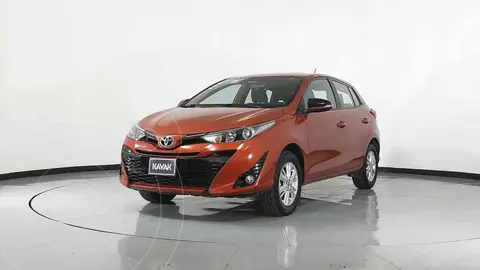 Toyota Yaris 5P 1.5L S Aut usado (2018) color Negro precio $273,999