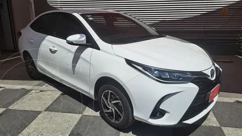 Toyota Yaris S Aut usado (2022) color Blanco precio $325,000