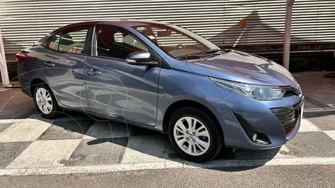 Toyota Yaris 5P 1.5L S usado (2019) color Azul Claro precio $235,000