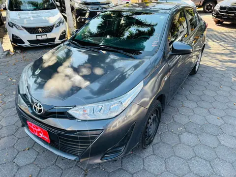 Toyota Yaris 163582 usado (2018) color Gris precio $227,000