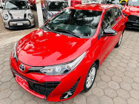 Toyota Yaris 5P 1.5L S usado (2019) color Rojo precio $237,000