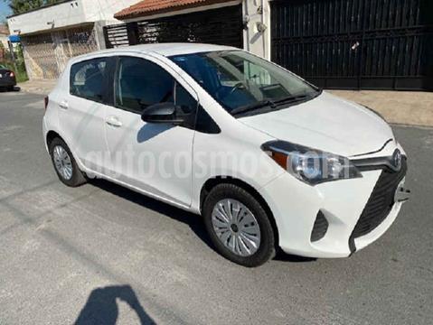 foto Toyota Yaris 5P 1.5L Core usado (2015) color Blanco precio $135,000