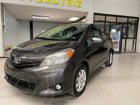 Toyota Yaris 5P 1.5L Premium usado (2013) color Gris Oscuro precio $149,000