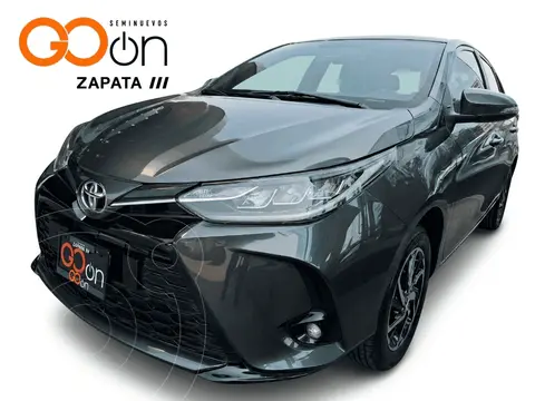 Toyota Yaris S usado (2022) color TOYG GRIS precio $274,000