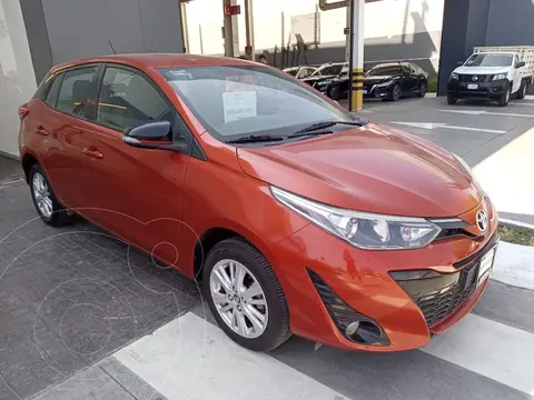 Toyota Yaris 5P 1.5L S usado (2018) color Naranja precio $235,000