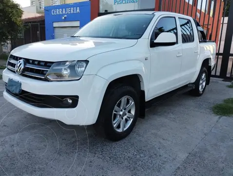 Volkswagen Amarok DC 4x2 Trendline (180Cv) usado (2015) color Blanco precio u$s17.000