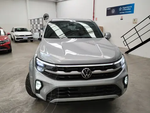 OfertaVolkswagen Amarok DC 4x2 Highline Aut nuevo color Gris precio $47.500.000