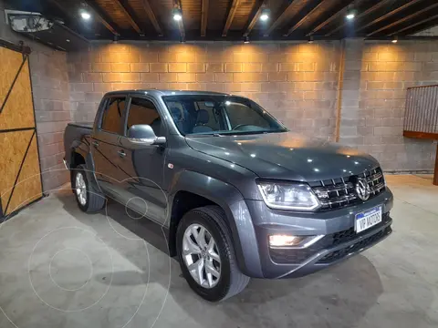 Volkswagen Amarok DC 4x4 Highline V6 Aut 258Cv usado (2023) color Gris Indio precio $55.000.000