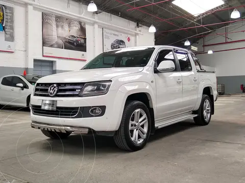 Volkswagen Amarok DC 4x2 Highline Pack (180Cv) Aut Cuero usado (2016) color Blanco precio $26.900.000