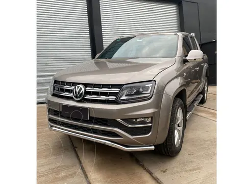 Volkswagen Amarok DC 4x4 Highline V6 Aut 258Cv usado (2023) color Beige precio $48.200.000