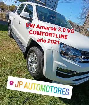 Volkswagen Amarok DC 4x4 Comfortline V6 Aut 258Cv usado (2021) color Blanco Candy precio $42.600.000