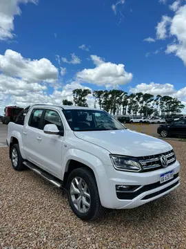Volkswagen Amarok DC 4x4 Highline V6 Aut 258Cv usado (2024) color Blanco Candy financiado en cuotas(anticipo $7.000.000)
