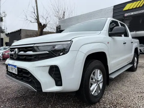Volkswagen Amarok DC 4x2 Trendline usado (2024) color Blanco Candy financiado en cuotas(anticipo $7.000.000)