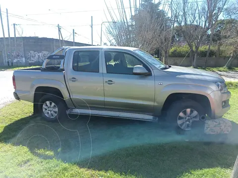 Volkswagen Amarok DC 4x4 Trendline (180Cv) Aut usado (2014) color Gris precio $26.000.000