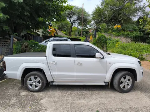 Volkswagen Amarok DC 4x2 Comfortline Aut usado (2022) color Blanco Candy financiado en cuotas(anticipo $6.500.000)