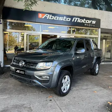 Volkswagen Amarok AMAROK 20TD 4X4 DC HIG.180HP A L17 usado (2019) color Gris precio $39.900.000