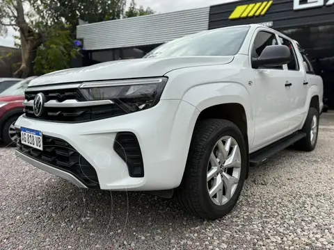 Volkswagen Amarok DC 4x4 Trendline usado (2024) color Blanco Candy financiado en cuotas(anticipo $7.000.000)