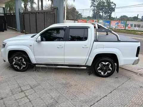 Volkswagen Amarok DC 4x4 Highline usado (2025) color Blanco precio $7.000.000