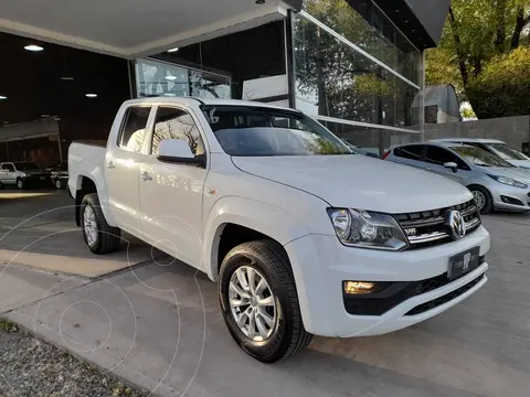 Volkswagen Amarok DC 4x4 Comfortline V6 Aut 258Cv usado (2023) color Blanco Candy precio $46.000.000