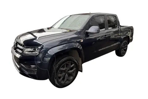 Volkswagen Amarok DC 4x4 Highline V6 Aut 258Cv usado (2019) color Negro precio $39.000.000