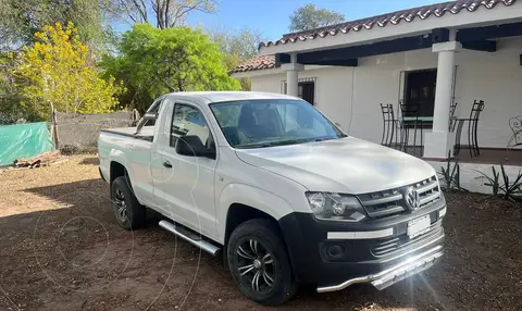 Volkswagen Amarok SC 4x2 Startline usado (2014) color Blanco precio $21.000.000