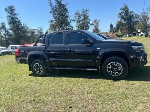 Volkswagen Amarok DC 4x4 Highline V6 Aut 258Cv usado (2024) color Negro precio $50.000.000