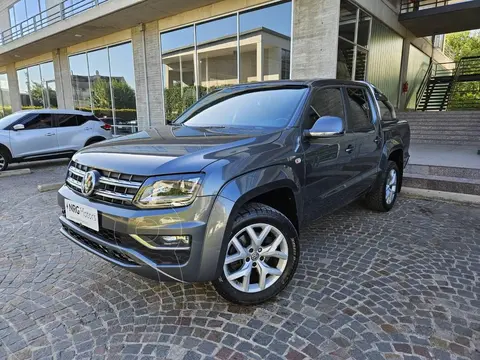 Volkswagen Amarok AMAROK 30TD 4X4 DC AT 258HP HIGHLI usado (2021) color Gris Oscuro precio u$s38.500