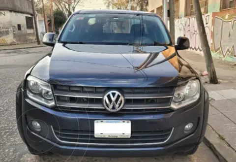 foto Volkswagen Amarok DC 4x2 Trendline usado (2020) color Azul precio $4.980.000