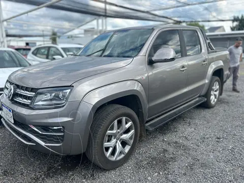 Volkswagen Amarok DC 4x4 Highline V6 Aut 258Cv usado (2023) color Beige precio $52.500.000