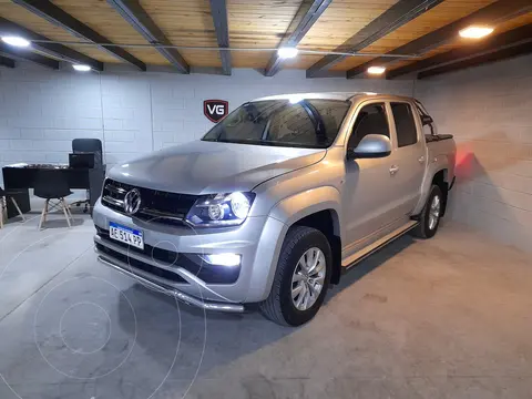 Volkswagen Amarok DC 4x2 Comfortline usado (2020) color Plata Reflex precio $36.500.000