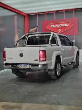 Volkswagen Amarok AMAROK 20TD 4X4 DC COM 180HP L17 usado (2018) color Blanco precio $35.000.000