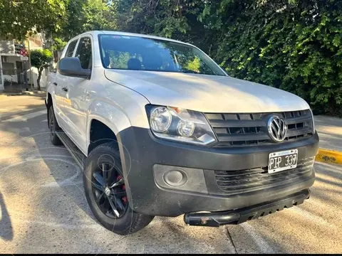 Volkswagen Amarok DC 4x2 Dark Label Aut usado (2015) color Blanco Cristal financiado en cuotas(anticipo $3.000.000 cuotas desde $270.000)