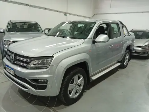 Volkswagen Amarok DC 4x4 Highline Aut usado (2017) color Plata Reflex precio $33.500.000
