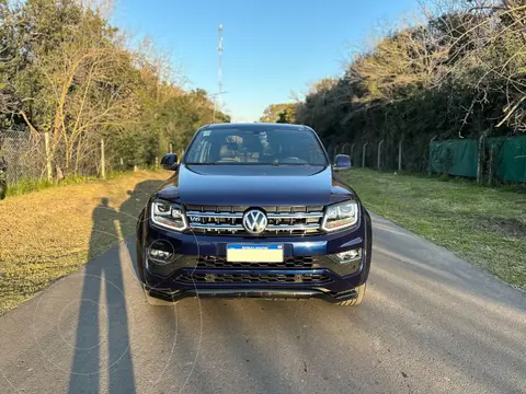 Volkswagen Amarok DC 4x4 Black Style V6 Aut 258Cv usado (2022) color Azul Brillante financiado en cuotas(anticipo $5.000.000)