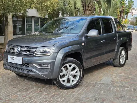 Volkswagen Amarok AMAROK 30TD 4X4 DC AT 258HP HIGHLI usado (2021) color Gris Oscuro precio u$s36.500