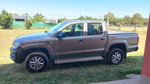 Volkswagen Amarok DC 4x2 Trendline usado (2023) color Beige precio $33.000.000