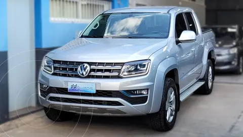 Volkswagen Amarok AMAROK 20TD 4X2 DC HIG.180HP A L17 usado (2021) color Gris precio $38.899.000