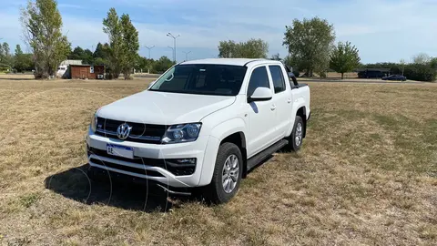 Volkswagen Amarok DC 4x4 Comfortline V6 Aut 258Cv usado (2020) color Blanco Candy precio u$s27.500