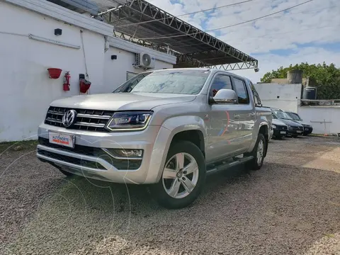 Volkswagen Amarok AMAROK 20TD 4X4 DC HIG.180HP   L17 usado (2020) color Gris precio $41.000.000